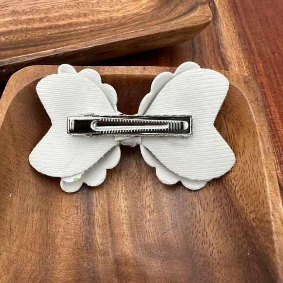 New Handmade Ribbon Clip for Girls Berries - Picture 2 of 2